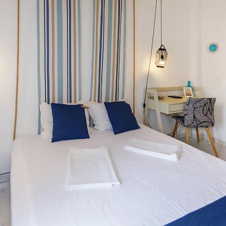 Ferienwohnung Nikiti Seafront Blue Exterior foto
