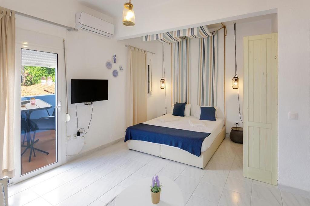 Ferienwohnung Nikiti Seafront Blue Exterior foto